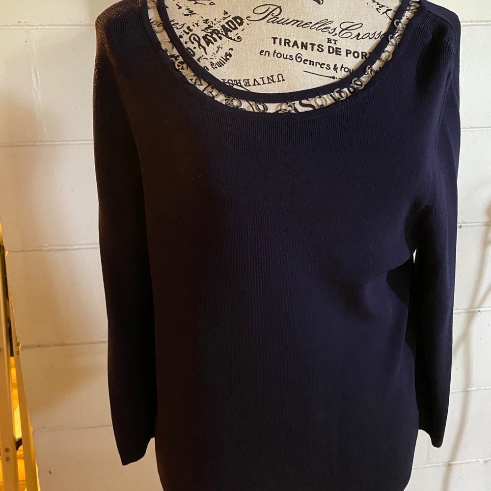 Knit shirt beautiful black